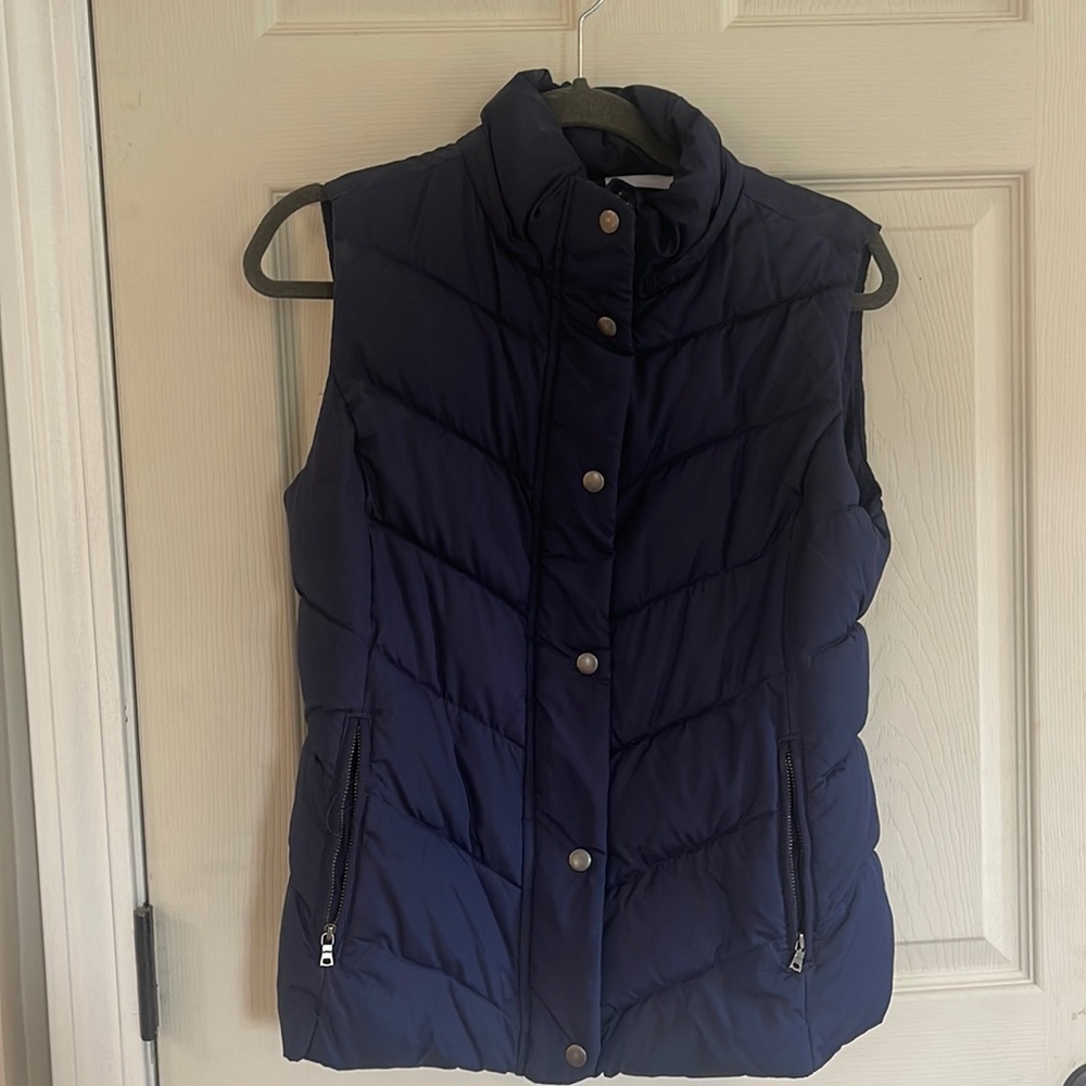Gap navy blue puff vest